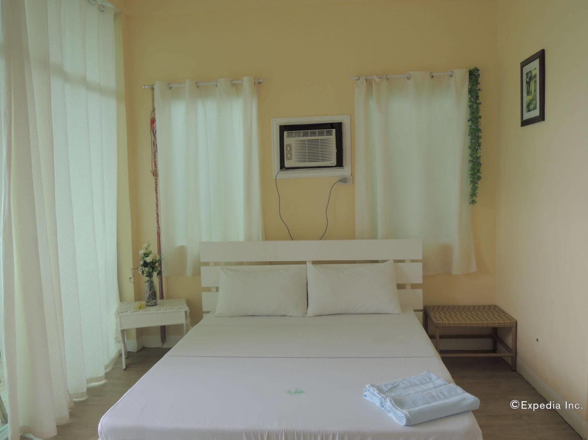Moalboal Beach Resort Alcantara  Esterno foto